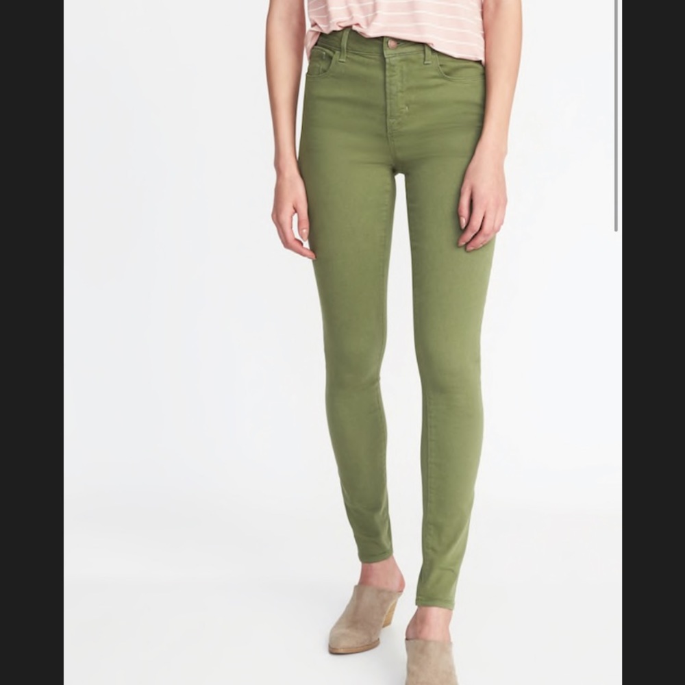 Gap Rockstar High-Rise Skinny Jeans
